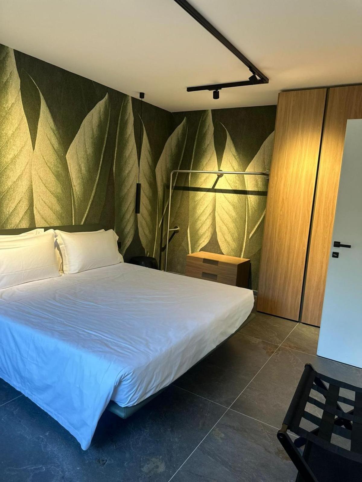 Casa 32 Loft - Garda Lake Torbole Sul Garda Bagian luar foto